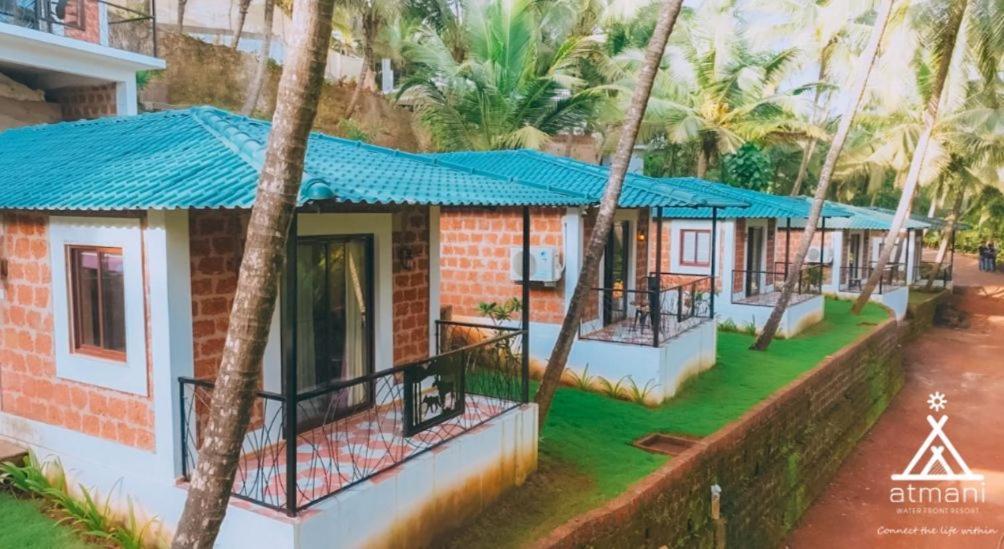 Atmani Waterfront Resort Cola Exterior photo