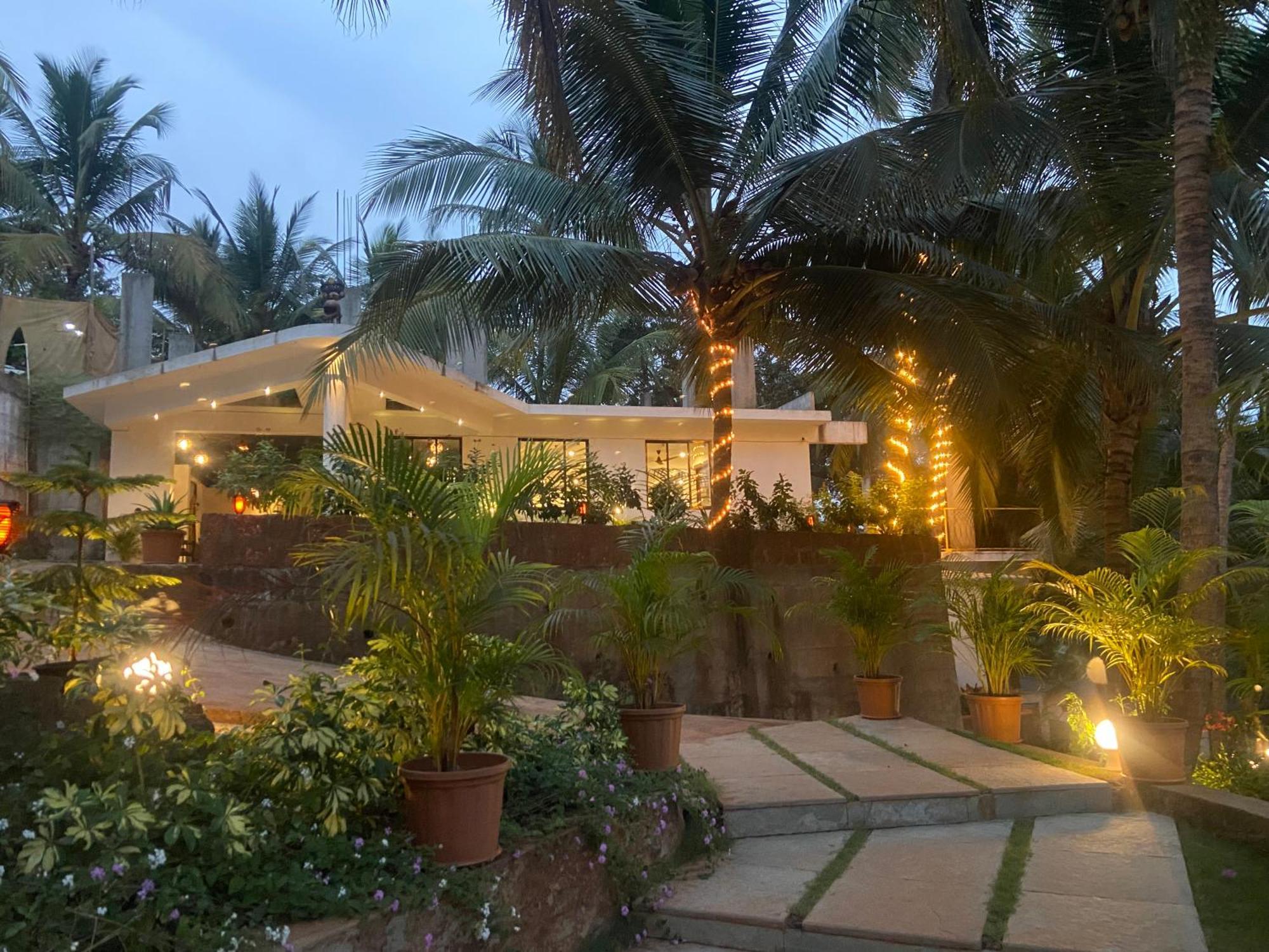 Atmani Waterfront Resort Cola Exterior photo